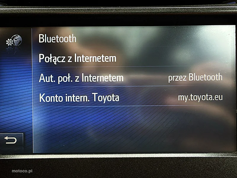 Toyota Auris E180 53