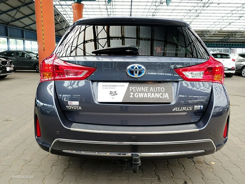 Toyota Auris E180 59