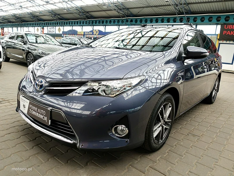 Toyota Auris E180 62