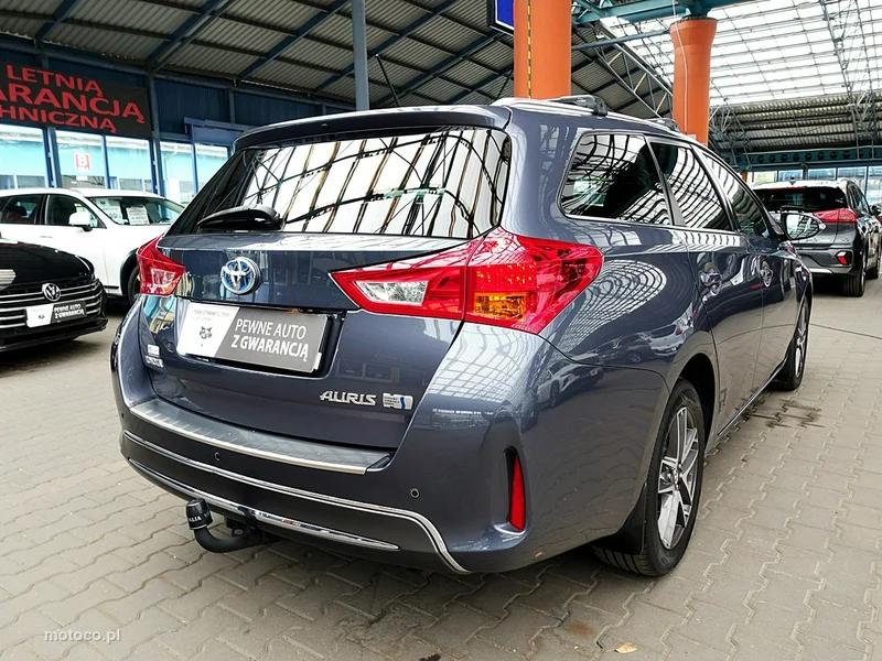 Toyota Auris E180 70