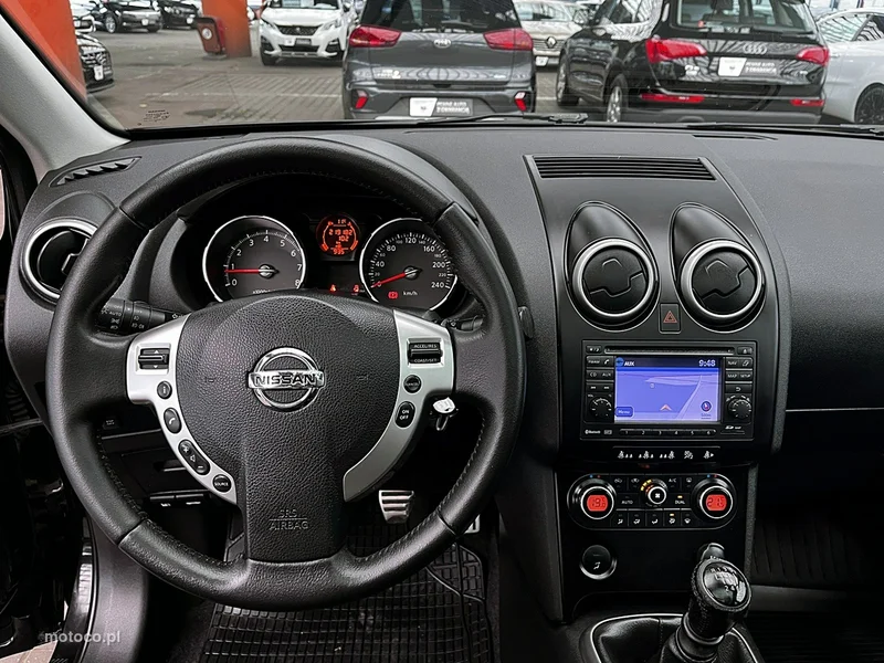 Nissan Qashqai 21