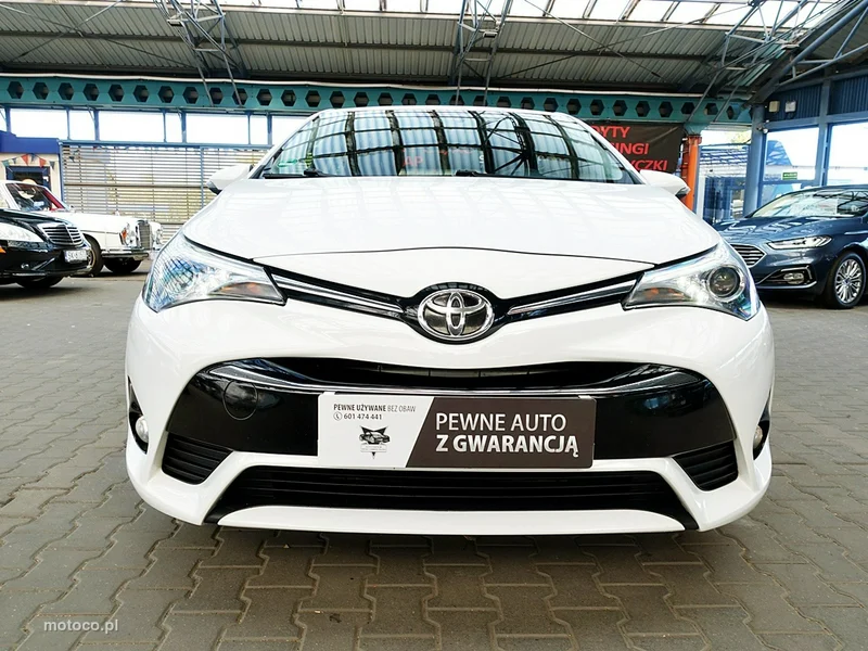 Toyota Avensis T27 3