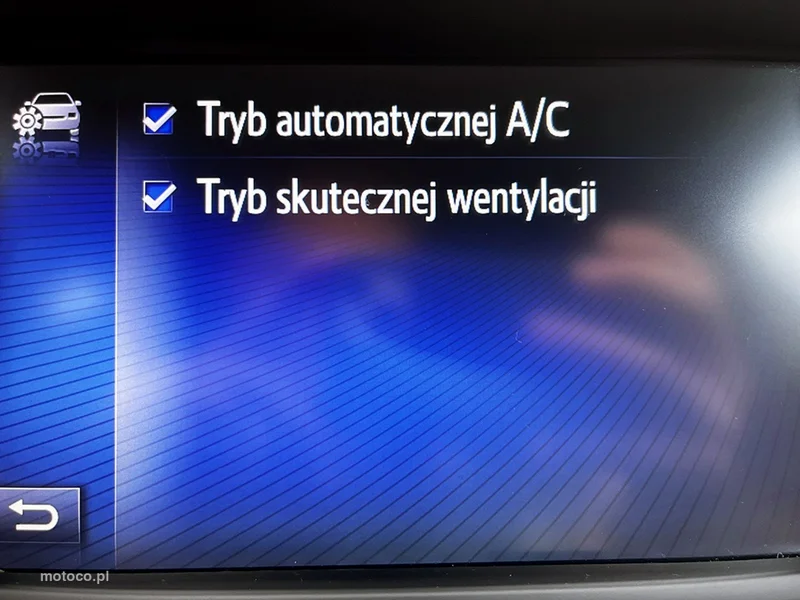 Toyota Avensis T27 52