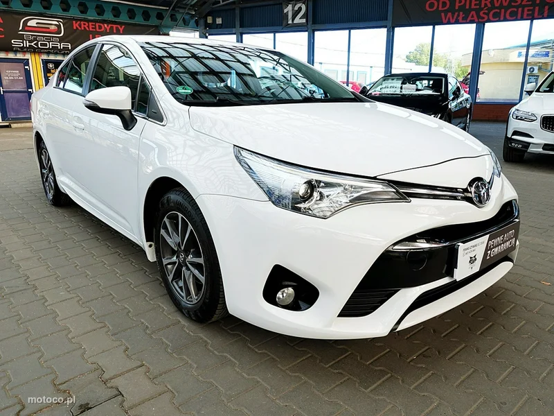 Toyota Avensis T27 7
