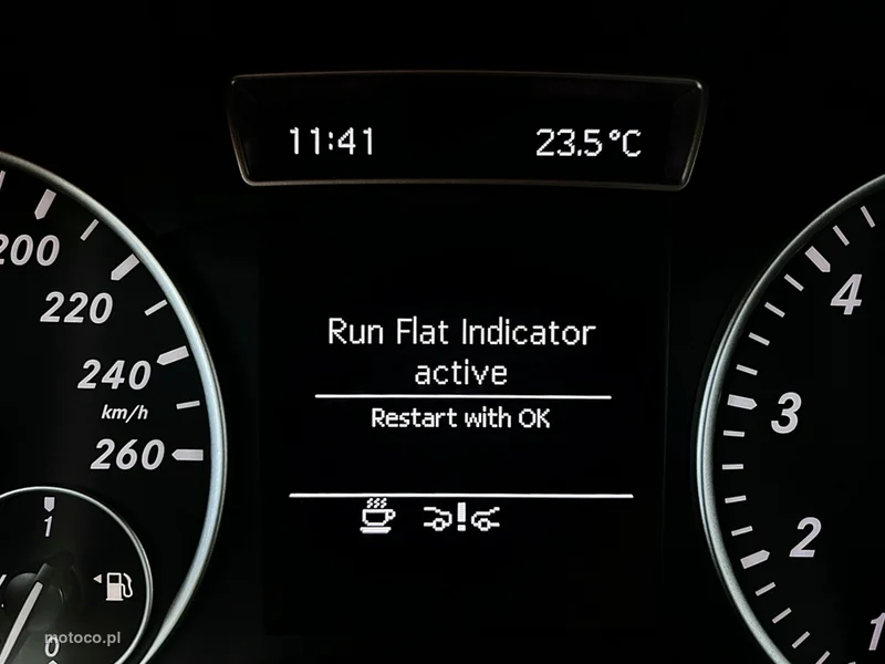 Mercedes-Benz Klasa B W246 B 180 33