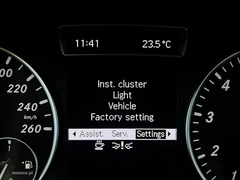 Mercedes-Benz Klasa B W246 B 180 34