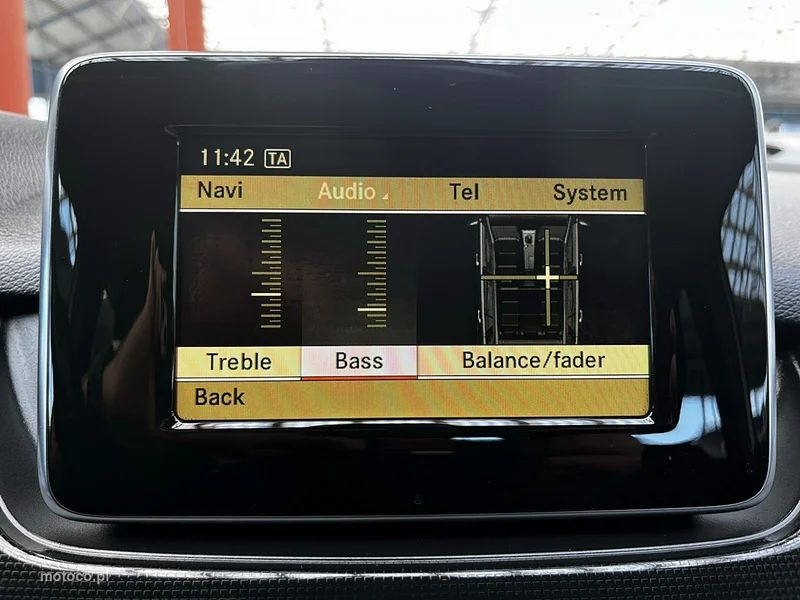 Mercedes-Benz Klasa B W246 B 180 40