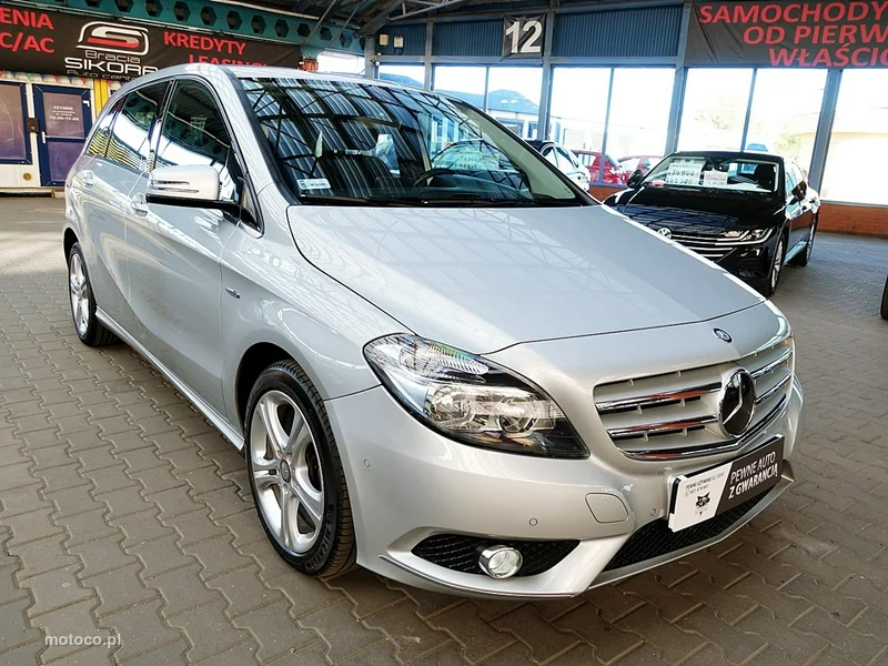 Mercedes-Benz Klasa B W246 B 180 60