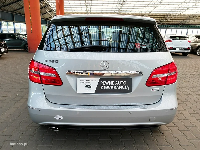 Mercedes-Benz Klasa B W246 B 180 74