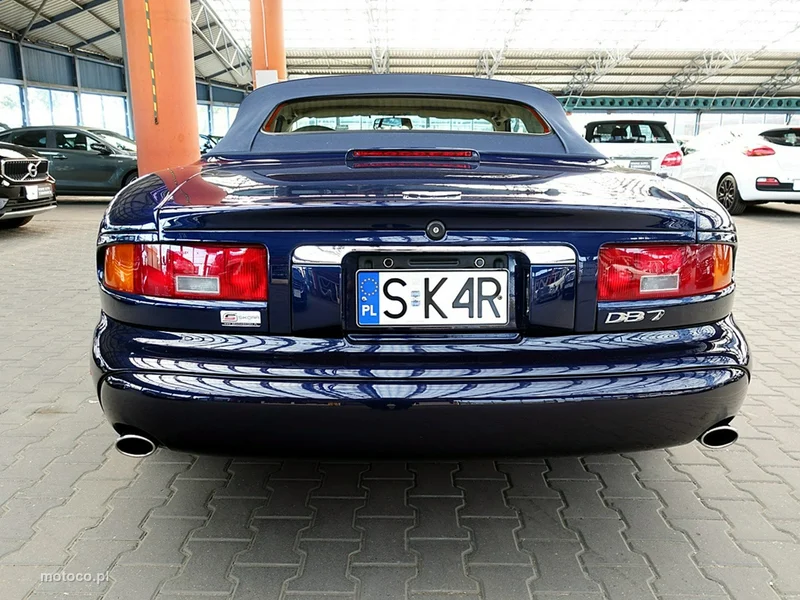 Aston Martin DB7 37