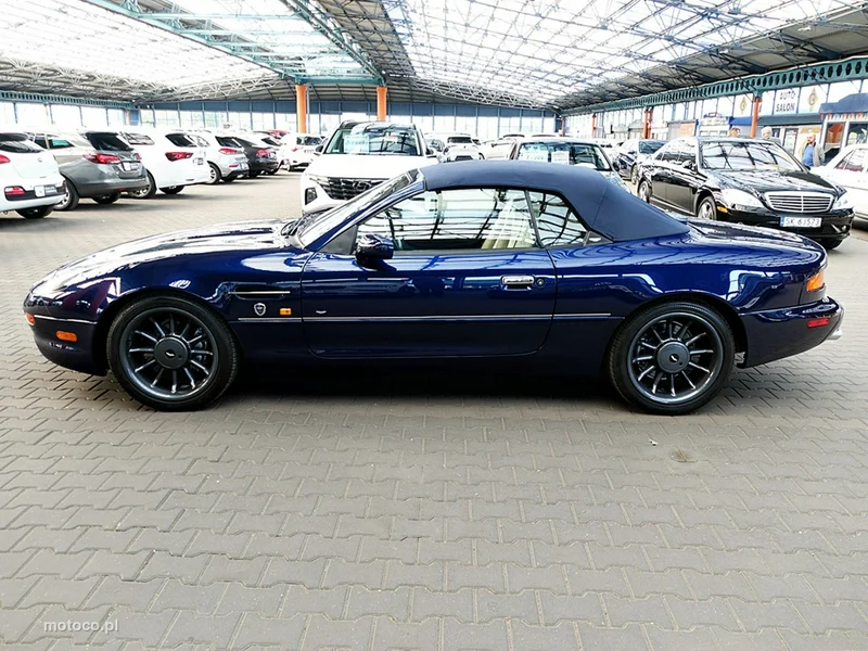 Aston Martin DB7 39
