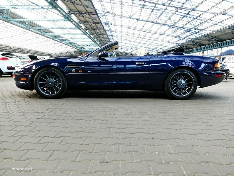 Aston Martin DB7 44