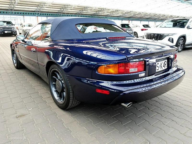 Aston Martin DB7 72