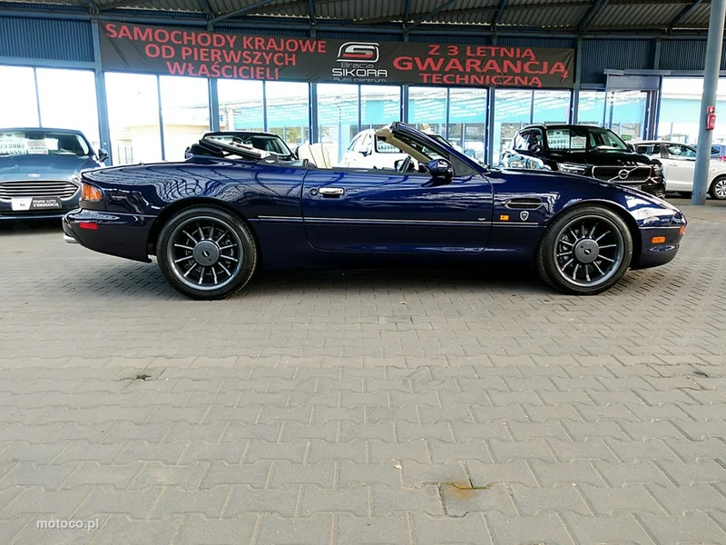 Aston Martin DB7 77