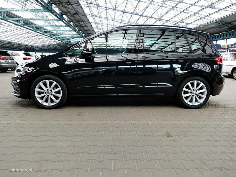 Volkswagen Golf Sportsvan VII 6