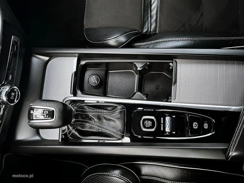 Volvo XC 60 22