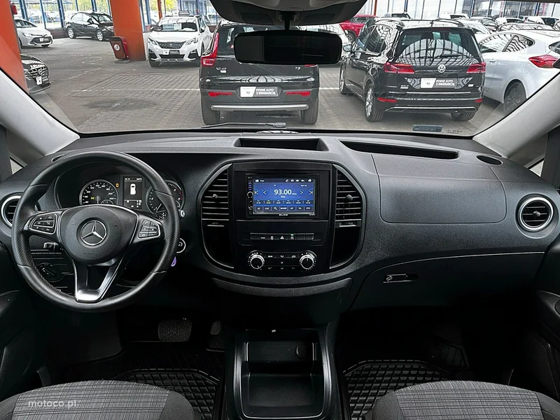 Mercedes-Benz Vito 14