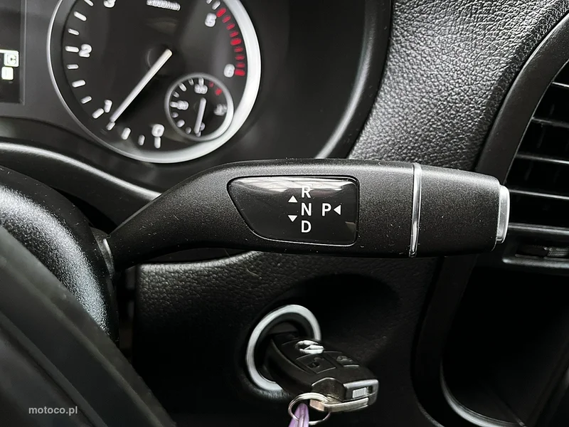 Mercedes-Benz Vito 23