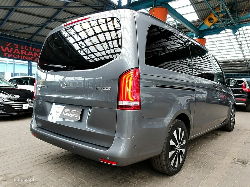Mercedes-Benz Vito 77