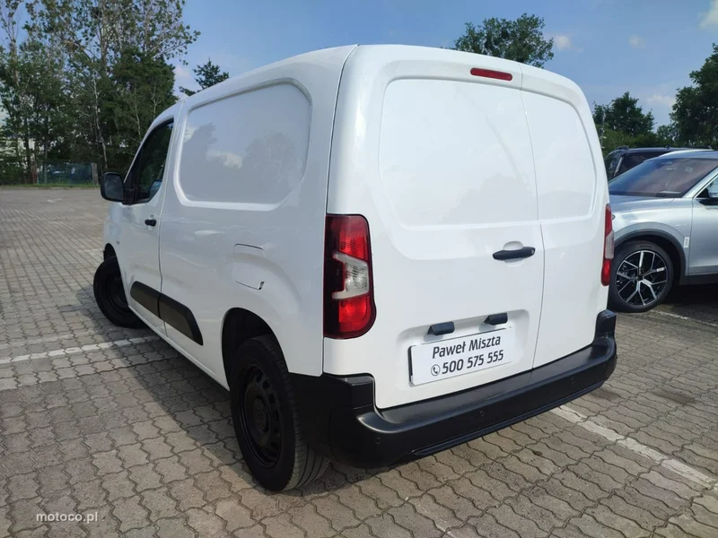 Toyota Proace City 3