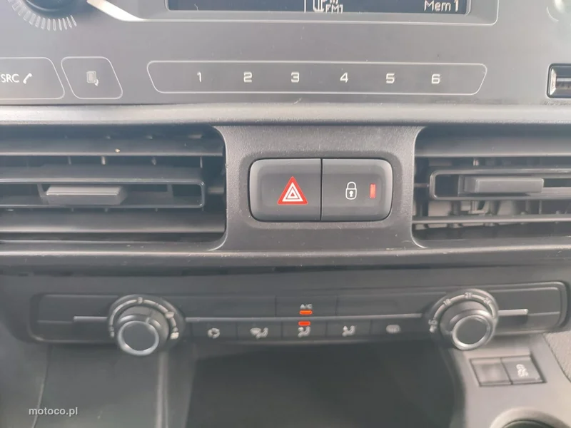 Toyota Proace City 23