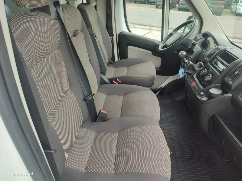 Peugeot Boxer 21
