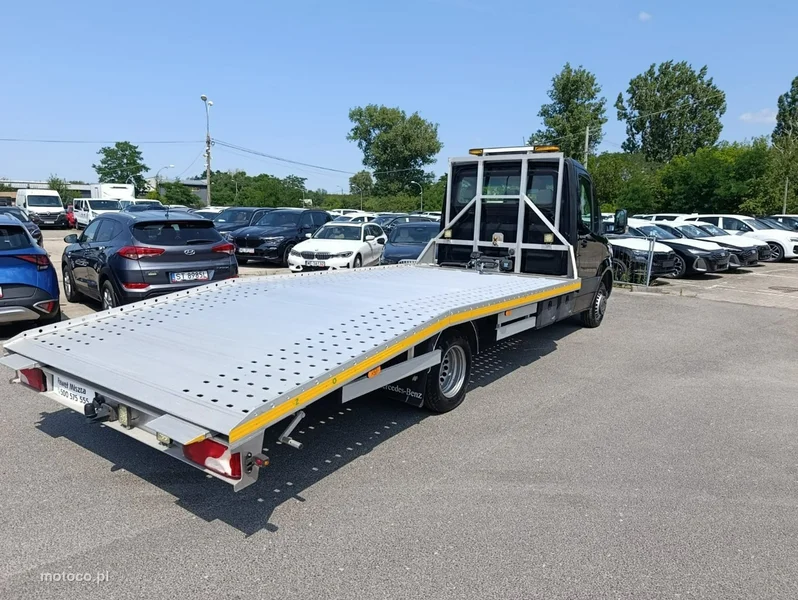 Mercedes-Benz Sprinter 2