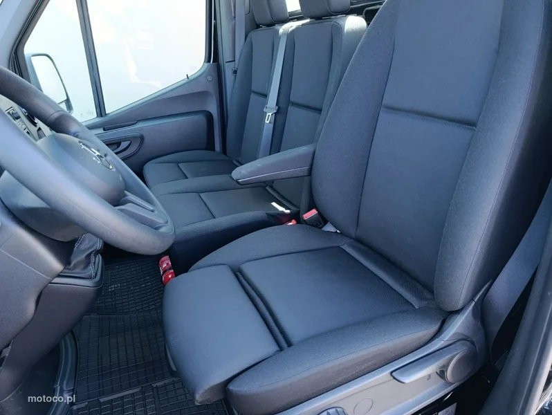 Mercedes-Benz Sprinter 15