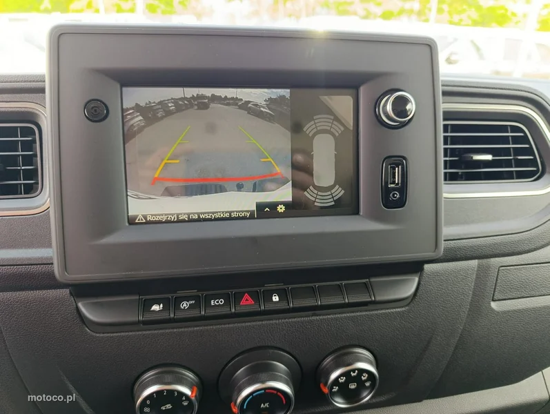 Renault Master 12