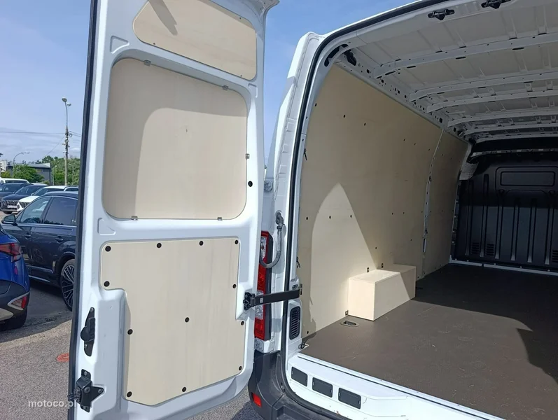 Renault Master 14