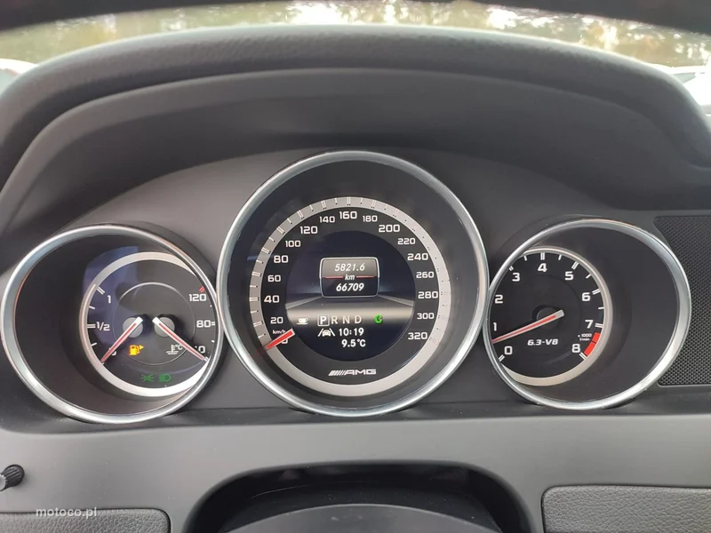 Mercedes-Benz Klasa C W204 C 63 AMG 6