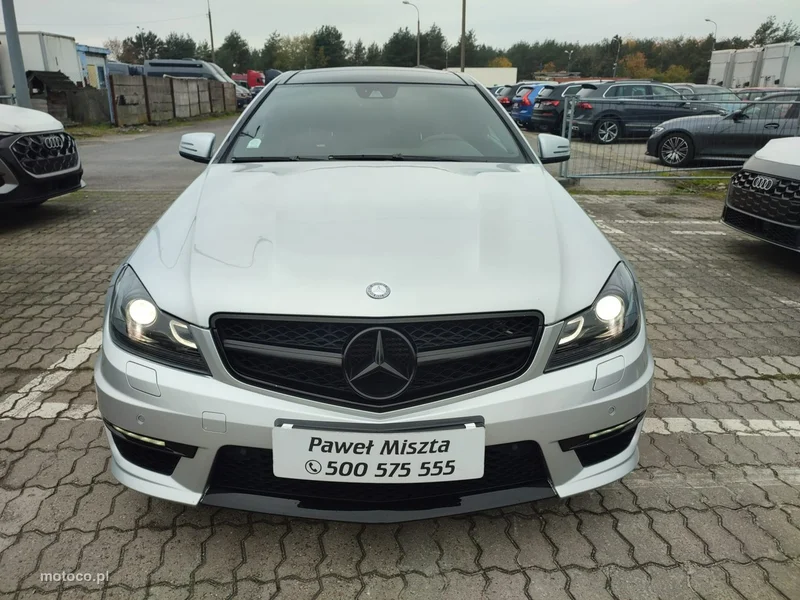 Mercedes-Benz Klasa C W204 C 63 AMG 8