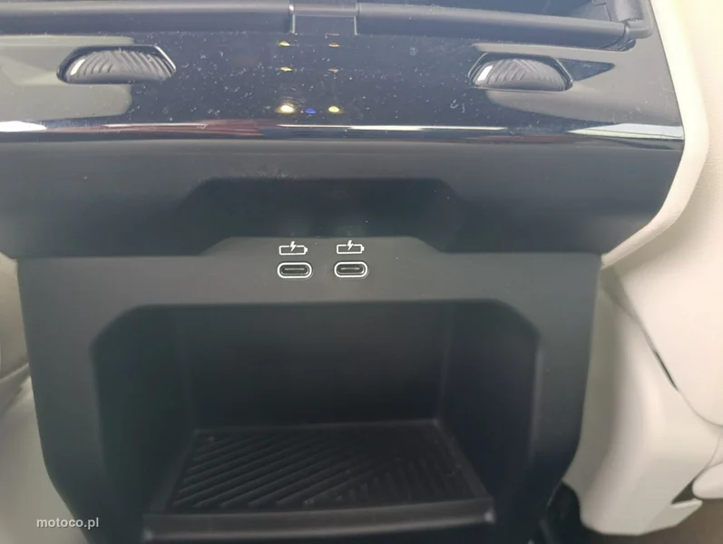 BMW Seria 5 G60 520 33