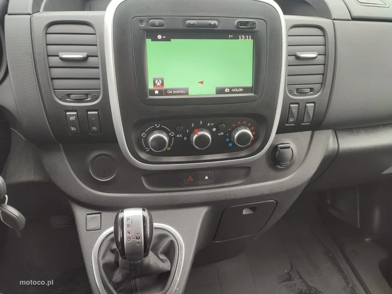 Renault Trafic III 5