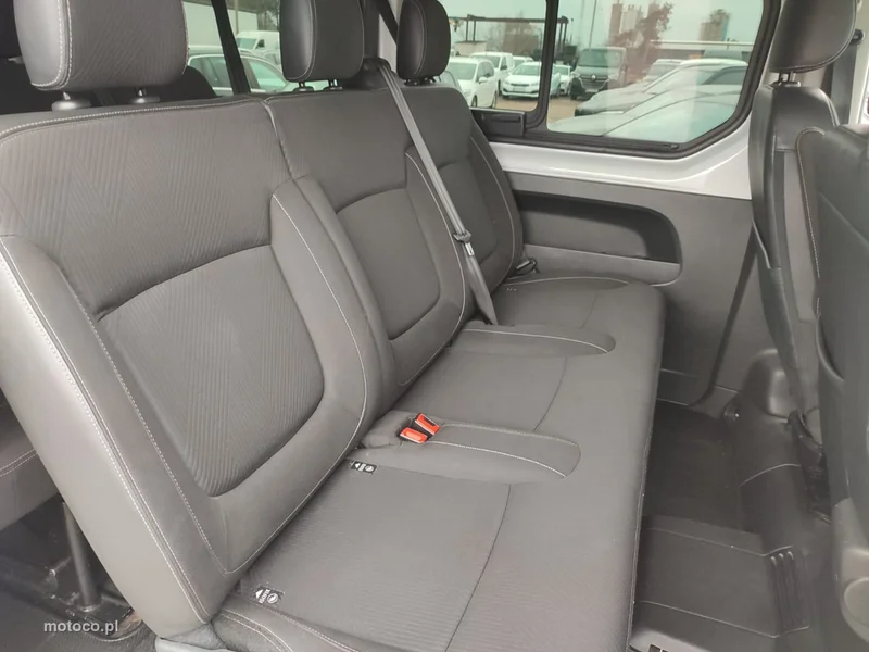 Renault Trafic III 10