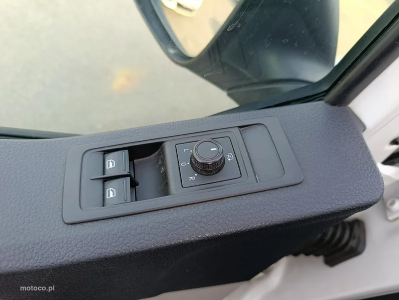Volkswagen Transporter 22
