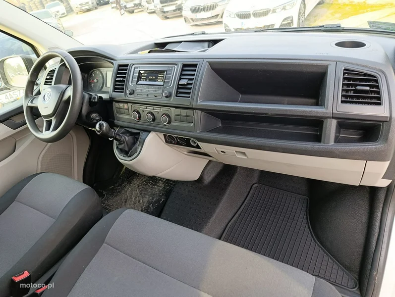 Volkswagen Transporter 25