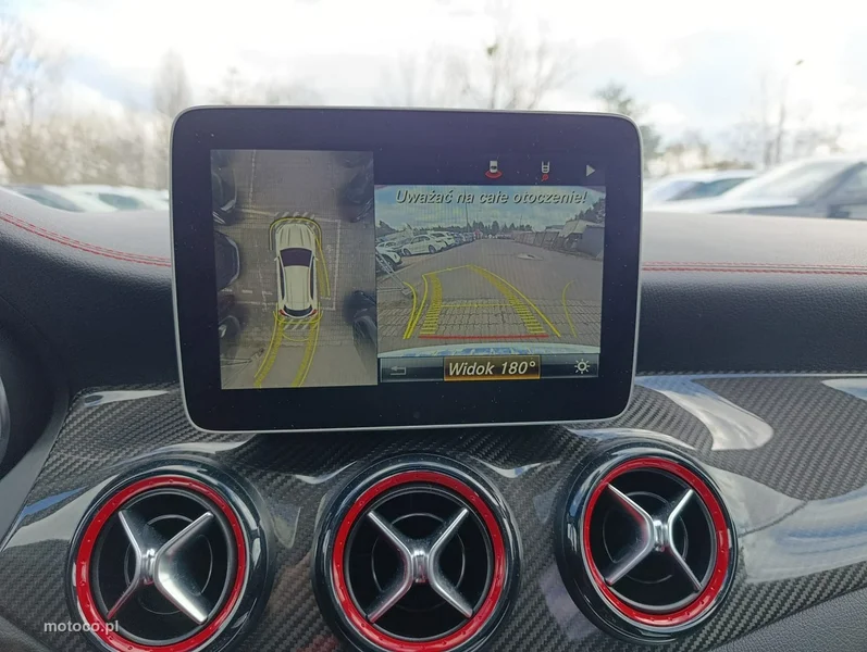Mercedes-Benz GLA X156 GLA 45 AMG 17