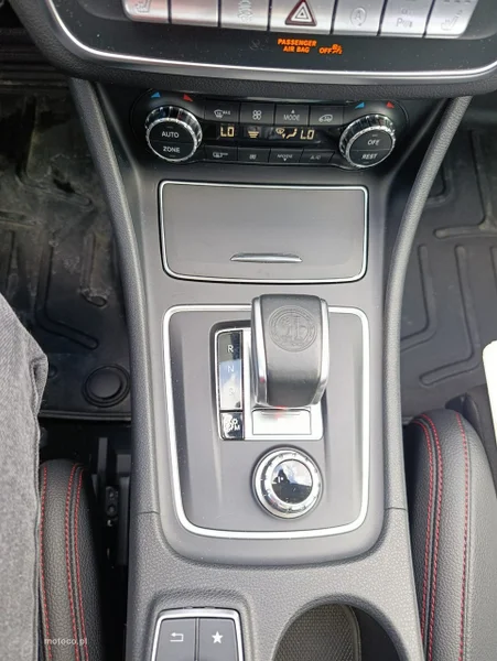 Mercedes-Benz GLA X156 GLA 45 AMG 25
