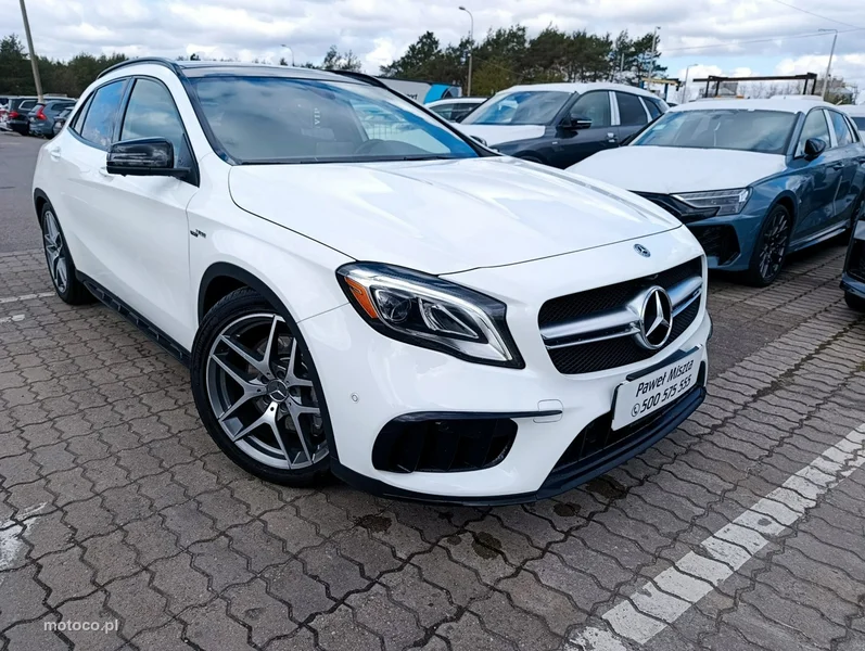Mercedes-Benz GLA X156 GLA 45 AMG 31