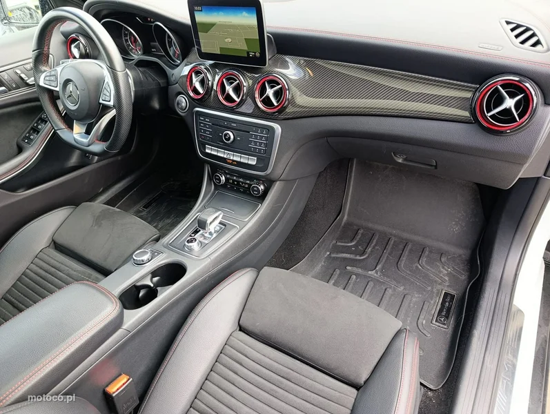 Mercedes-Benz GLA X156 GLA 45 AMG 32