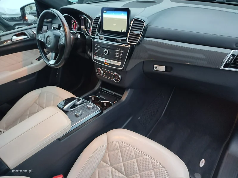 Mercedes-Benz GLS Klasa 5