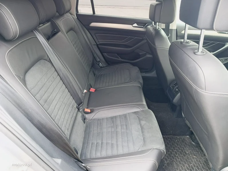 Volkswagen Passat B8 27