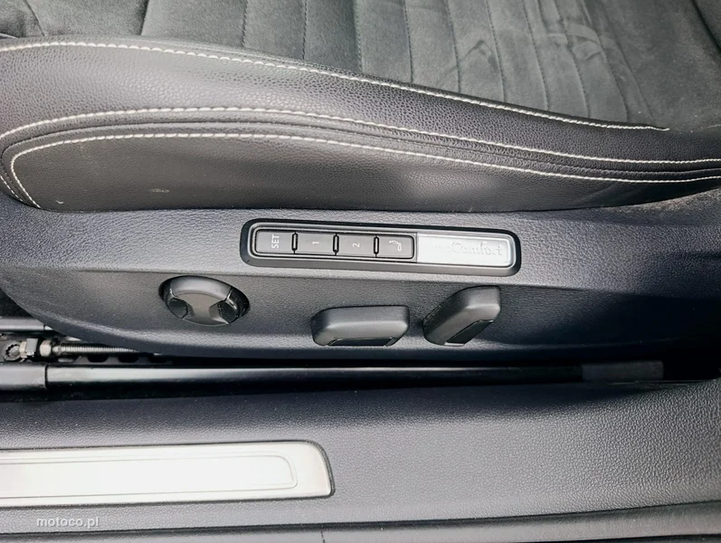 Volkswagen Passat B8 10