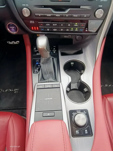 Lexus RX 25
