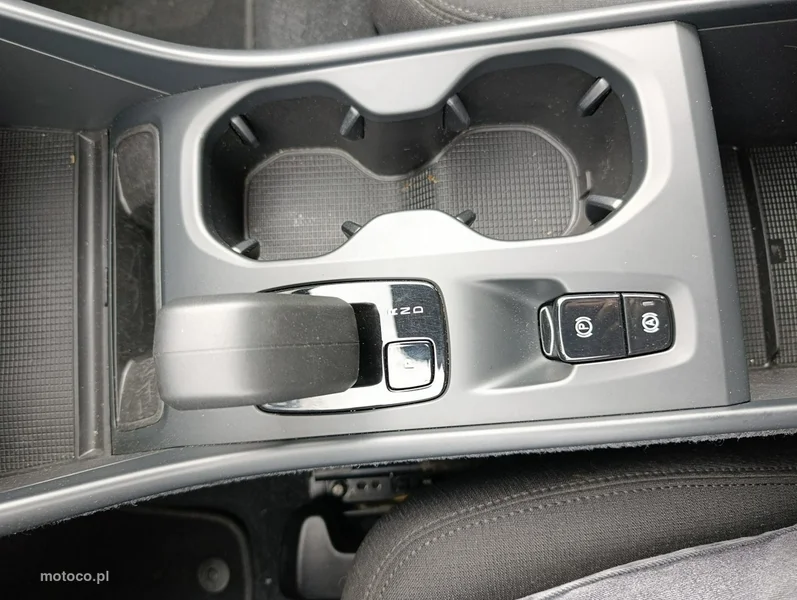 Volvo XC 40 28