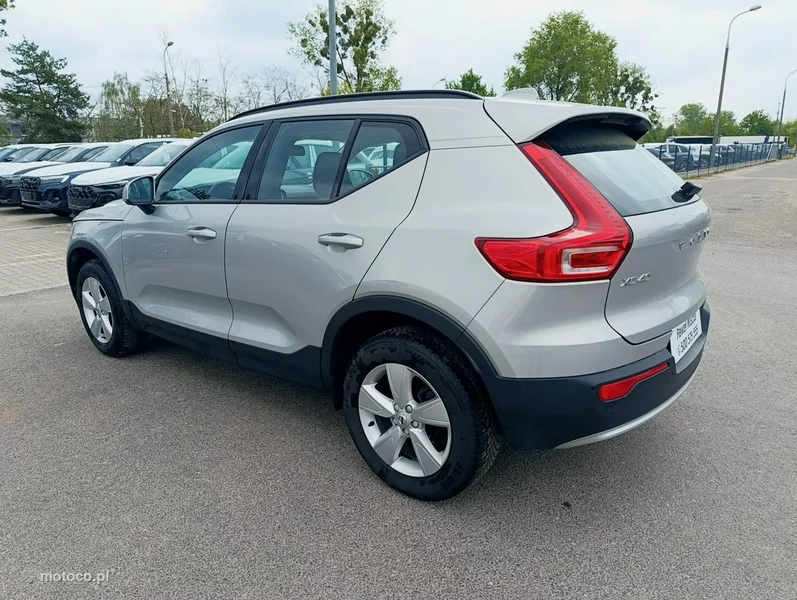 Volvo XC 40 9