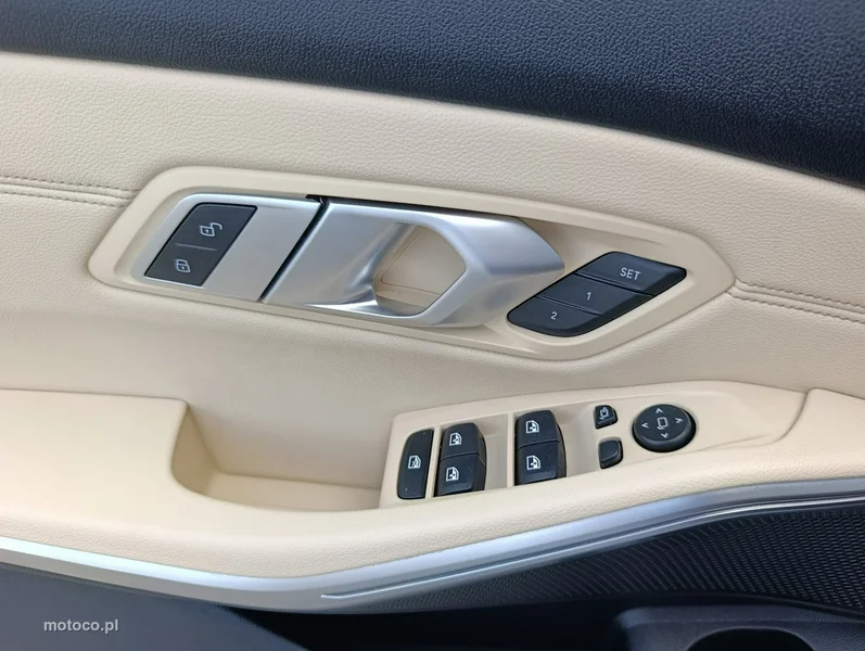 BMW Seria 3 G20 320 32