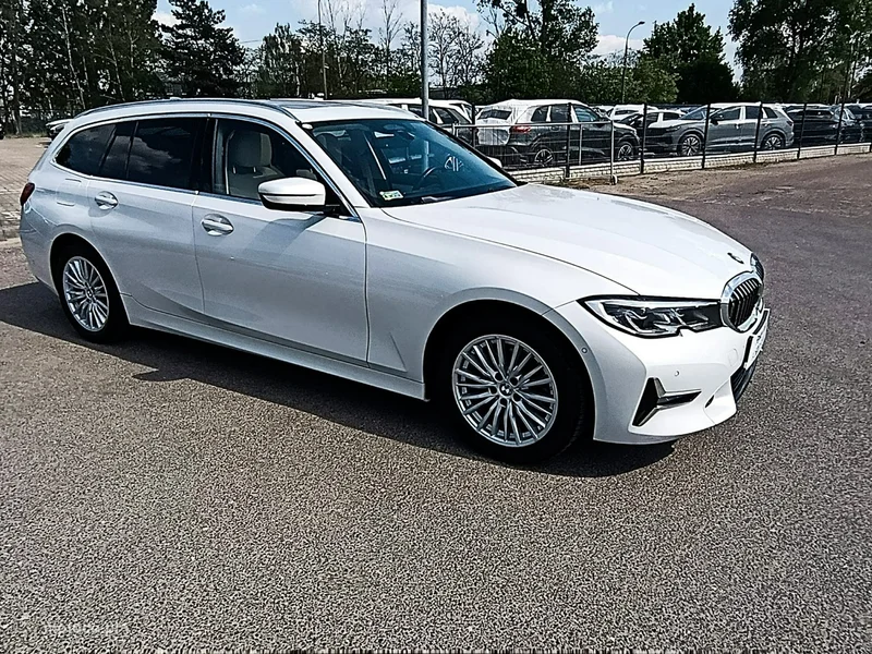 BMW Seria 3 G20 320 9
