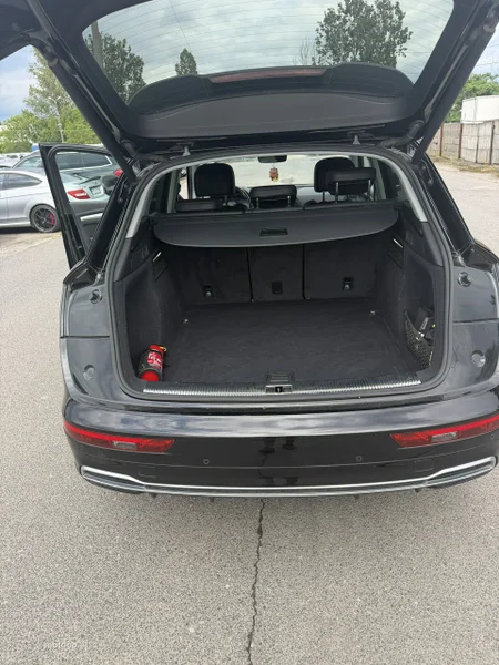 Audi Q5 FY 21